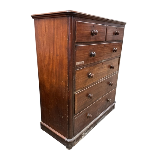1065 - A Victorian mahogany chest of drawers, width 120cm, depth 54cm, height 136cm