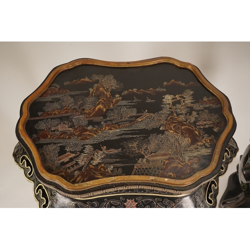 1131 - Two similar Chinese gilt-decorated black lacquer jardiniere stands, 20th century, each shaped top de... 