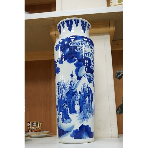 1276 - A Chinese Kangxi-style blue and white figural vase, 39cm