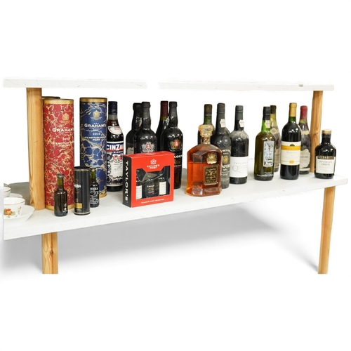 1296 - Ten bottles of vintage port to include Quinta Do Panascal 1986, Delaforce 1987 and Taylors 1986, as... 