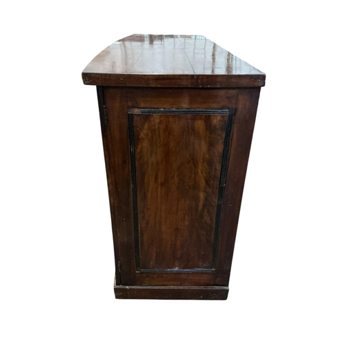 123 - A George III mahogany bowfront sideboard, width 152cm, depth 52cm, height 92cm