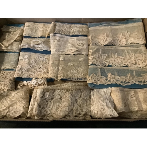 71 - A collection of mostly mixed 19th century machine lace copies of 18th century European bobbin lace t... 