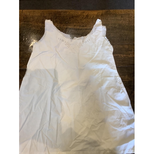 98 - 19th / early 20th century French ladies cotton and linen blouses and camisoles, including: two colla... 