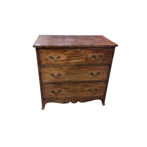 2068 - A George III mahogany chest of drawers, width 88cm, depth 52cm, height 85cm