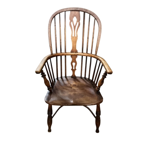 2069 - A Windsor chair, early 19th century, Thames Valley/Midlands, elm, ash and fruitwood, width 56cm, dep... 