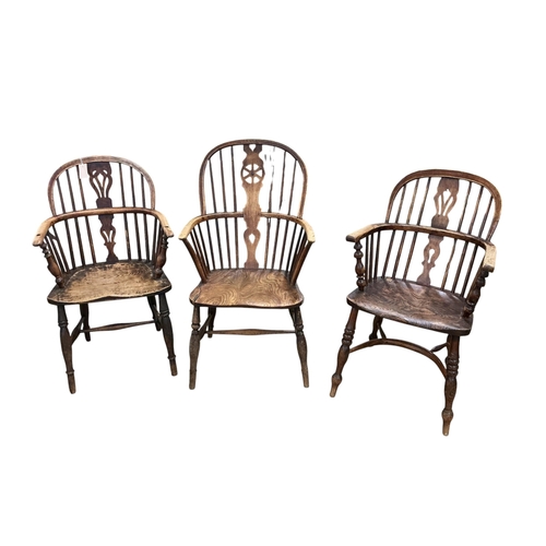 2076 - Three 19th century windsor armchairs, largest width 58cm, depth 45cm, height 102cm