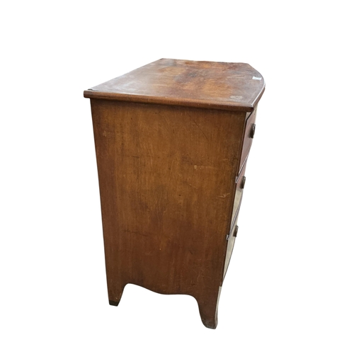 2080 - A Regency mahogany bow front chest of drawers, width 92cm, depth 50cm, height 89cm