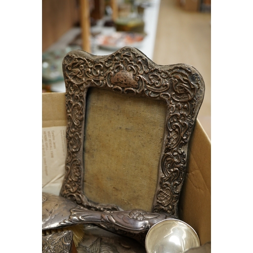 1841 - A group of assorted dressing table items including toilet jars, hand mirror and brushes, together wi... 