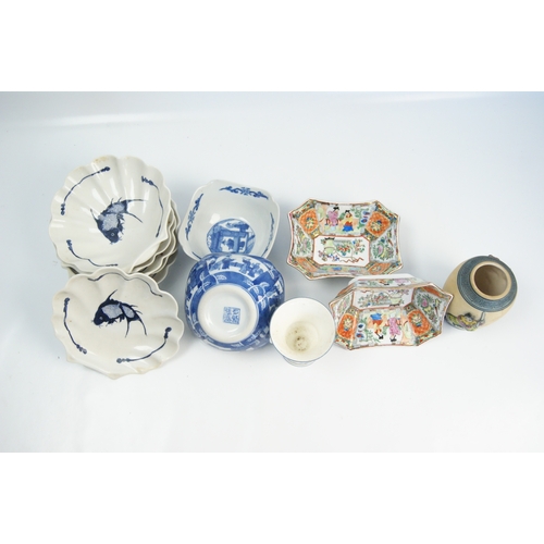75 - An Assortment of Chinese and Japanese Porcelain ItemsAn assortment of Chinese and Japanese porcela... 