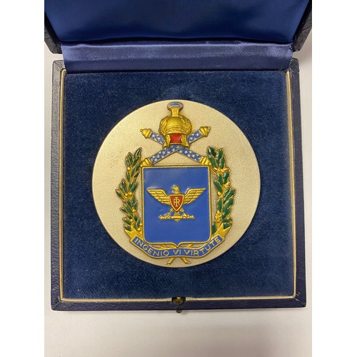 54 - An Italian enamelled presentation medallion, by Lorili Kratelli, cased -