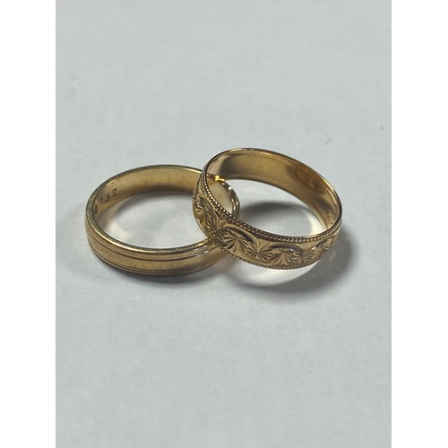 87 - Two 9ct gold wedding bands -