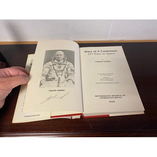 152 - Of Space interest: 'Diary of a Cosmonaut', Valentin Lebeder, signed edition, 1988 -