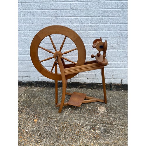 167 - A modern spinning wheel -