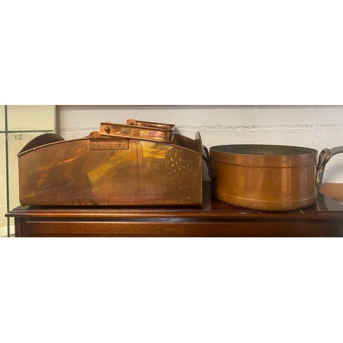 234 - A large swing handled copper tray/basket, together with a copper pan and a spark guard (3) -