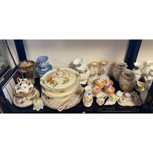 100 - A mixed lot of china, including Royal Albert 'Month' cups and saucers, other teawares and decorative... 