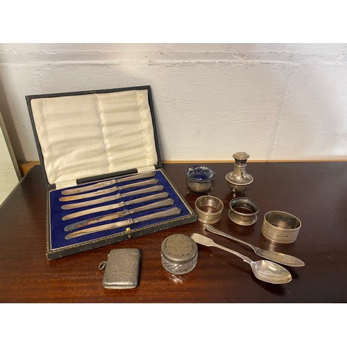 56 - A small mixed lot of silver items, including vesta, cruet etc -