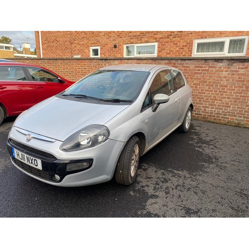 466 - Car: a Fiat Punto EVO Mylife reg HJ11 NXO, grey, three door hatchback, approximately 45,000 miles, 1... 