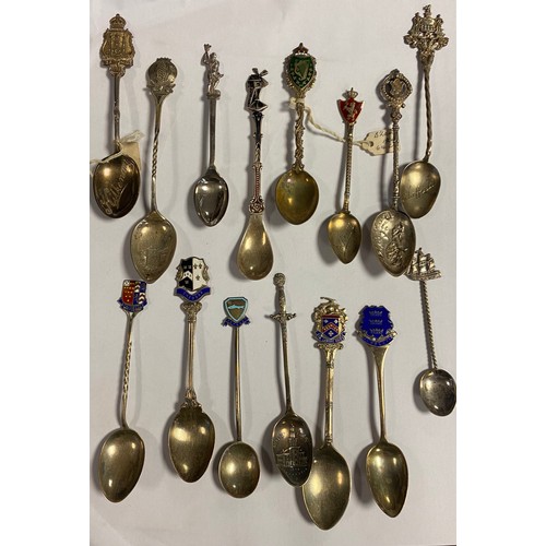 40A - A small quantity of silver spoons and a quantity of EPNS spoons -