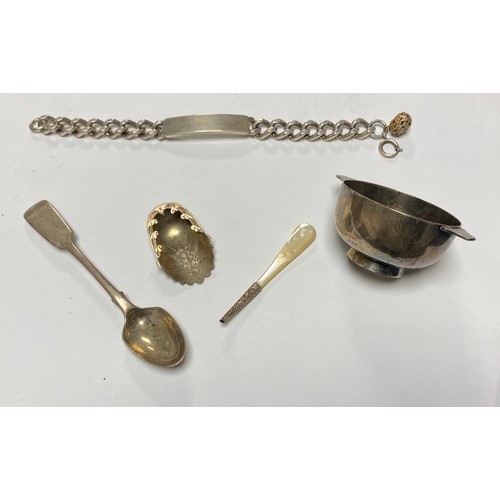 65 - A silver quaich, of small size, silver bracelet etc -