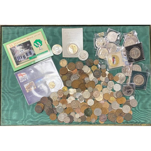 181 - Coins: a quantity of GB and World 19th century and later, including modern commemoratives -