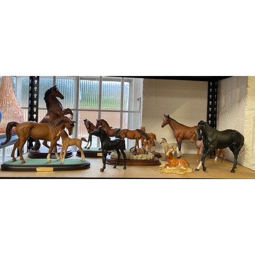 117 - A quantity of Royal Doulton and other horses -