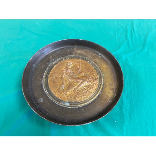 86 - An early 20th century French tazza, inset with a roundel depicting Apollo riding a dolphin, signed f... 