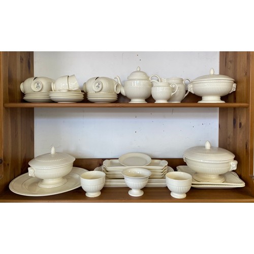98 - A Wedgwood Edme creamware part dinner service and matching tableware -