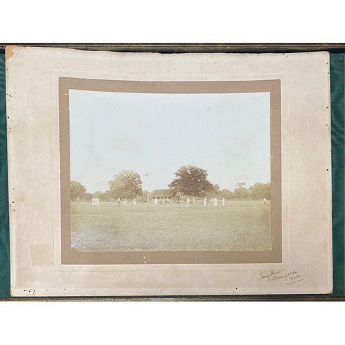177 - Of cricketing interest: an Edwardian photograph of Oakfield Park Cricket Club, dated 1904 and anothe... 