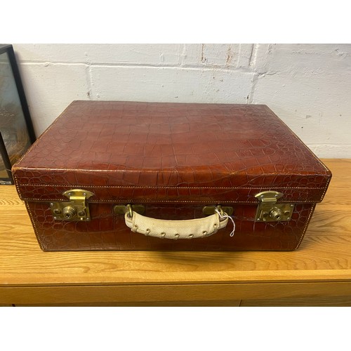 Lot 62        