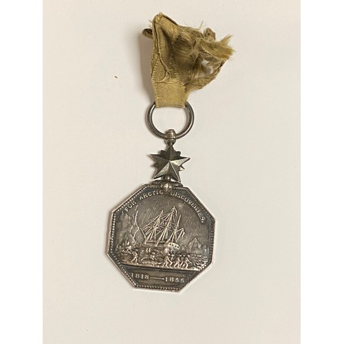 Lot 282       