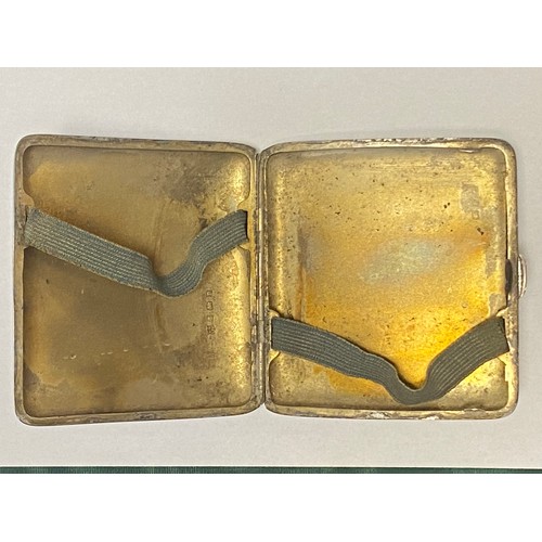 39 - A George V silver cigarette case, Birmingham 1916, with military presentation inscription, dated 191... 