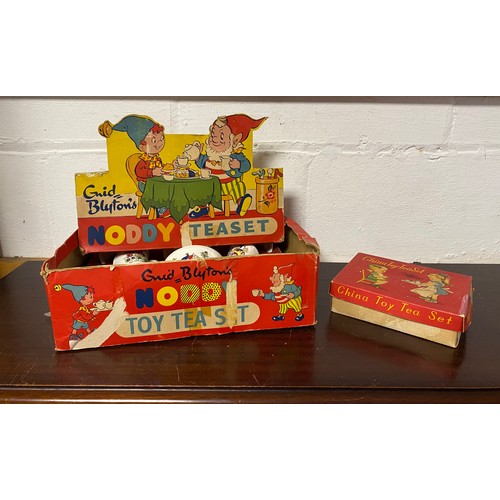 134 - A vintage Noddy teaset, boxed, and another dolls teaset -