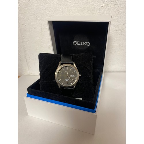 Seiko titanium 50m on sale watch