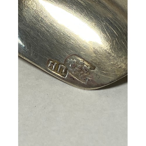 20 - A Russian silver caddy spoon, 84 Zolotnik marks -