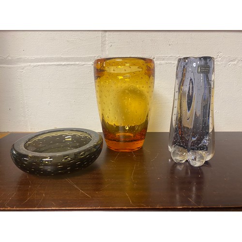 163 - Whitefriars: three controlled bubble pieces, comprising a 9777 vase, a 9099 bowl/ashtray and a 9390 ... 