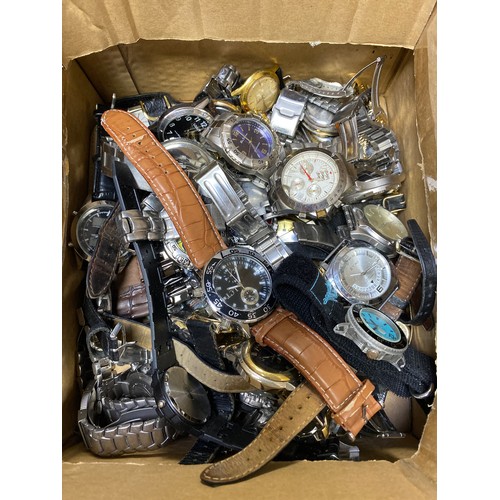 109 - A quantity of wristwatches -