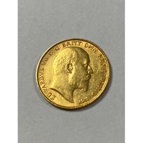 113 - An Edward VII half sovereign -