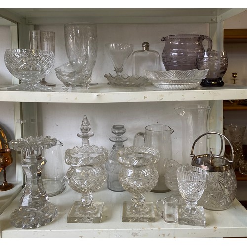 152 - A quantity of cut glassware -