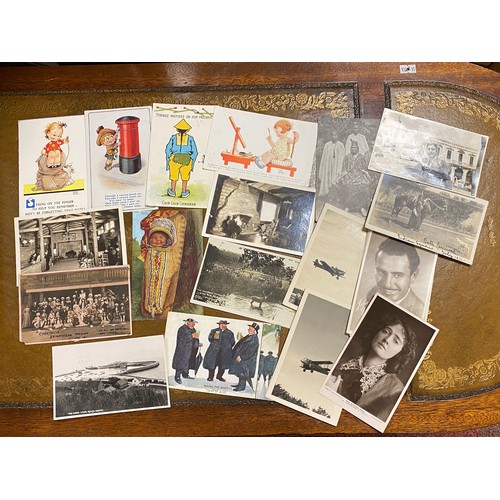 185 - Postcards: a quantity of loose postcards, including R P, comic, American, topographical etc -