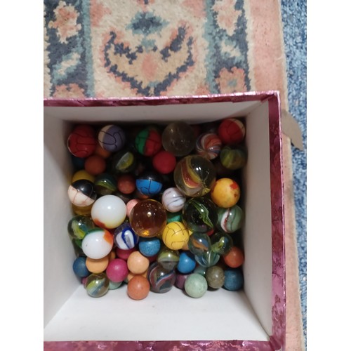 187 - A quantity of marbles -