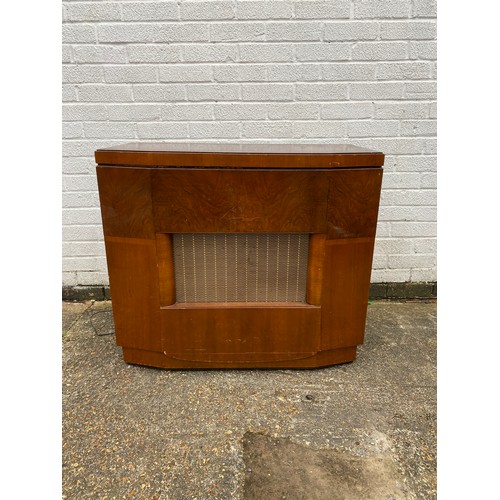 419 - An HMV radiogram -