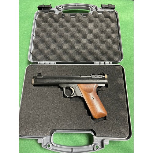 456 - A Crosman series E9A .22 co2 air pistol, boxed -