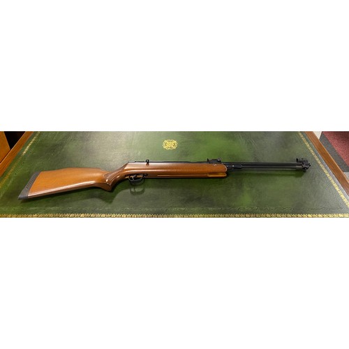 440 - A Sterling Armaments bolt action model HR81 under lever .177 air rifle and case -