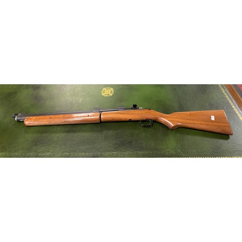 420 - A Sheridan C series pump action .20 cal air rifle with scope and case -