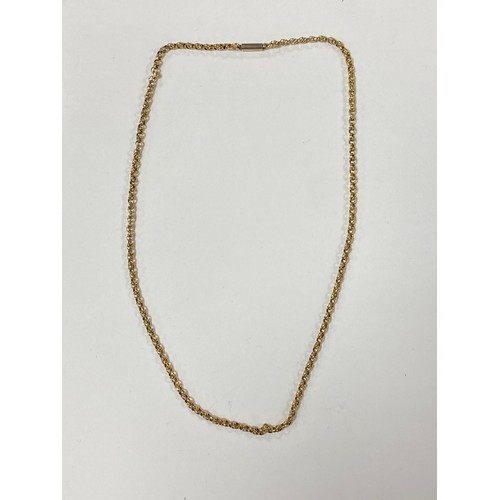 41 - A 9ct gold necklace -