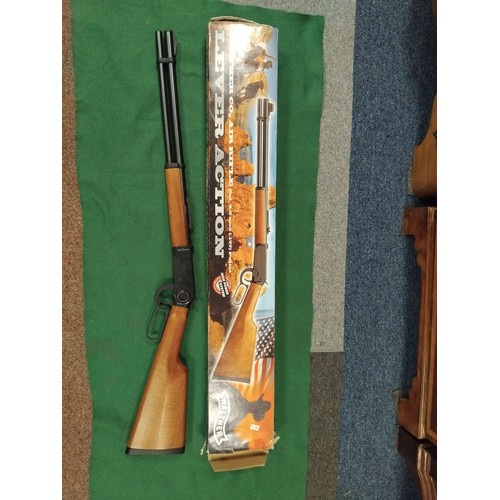 432 - A Walther lever action .177 air rifle -