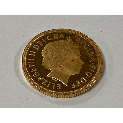 43 - A 2013 Queen Elizabeth II sovereign -