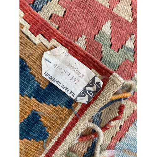 286 - A kilim rug,
approx 170 x 110cm -