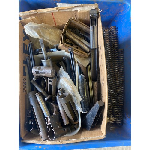 314 - A large quantity of vintage airgun parts, stock springs, barrels etc -