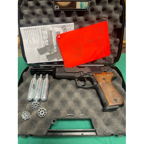 318 - A Walther CP88 .177 co2 multishot air pistol -